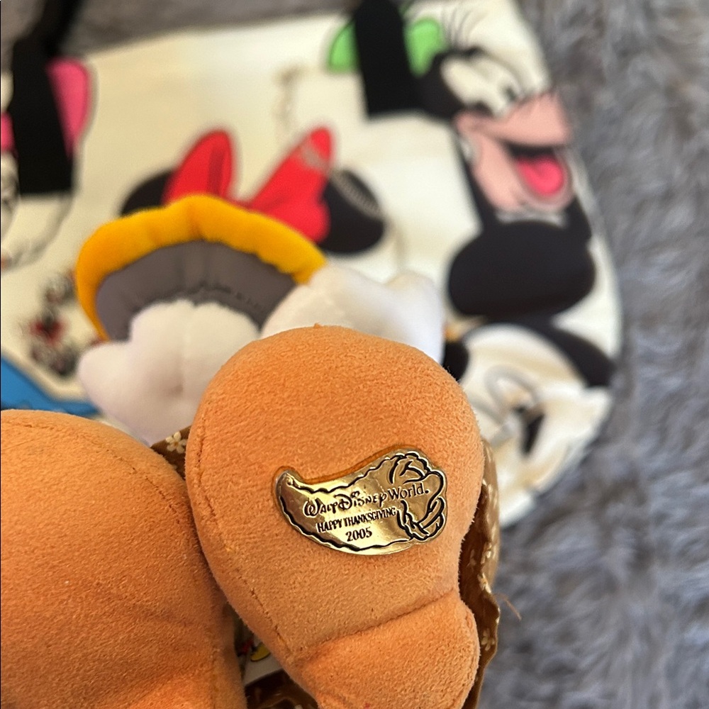 6 item Disney, Minnie Mouse bundle - Picture 7 of 11